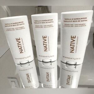 Native Deodorant 3 pack Vanilla Sandalwood NWT